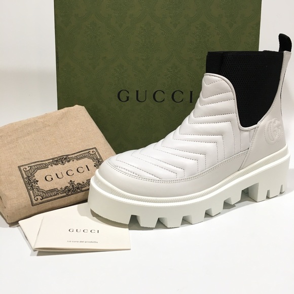 GUCCI Women's Matelassé Chelsea Ankle Boots -White Leather -US 7 -NEW - Picture 1 of 8